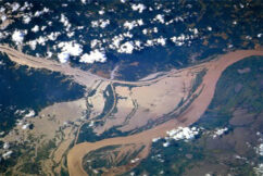 Drivers and Impacts of Sediment Deposition in Amazonian Floodplains