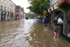 Efficient Stormwater Network Representation Improves Urban Flood Modeling